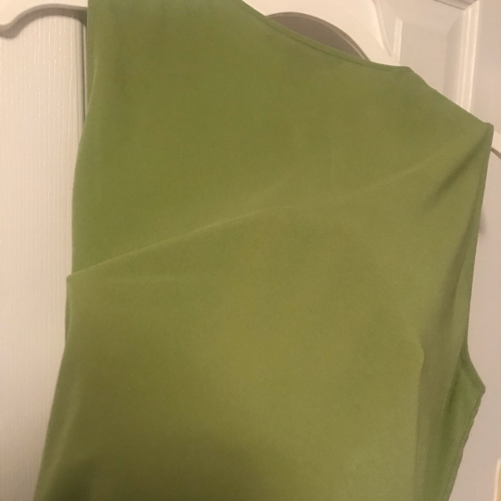 Ellen Tracy lime green 💯% Silk tank top - Picture 7 of 11
